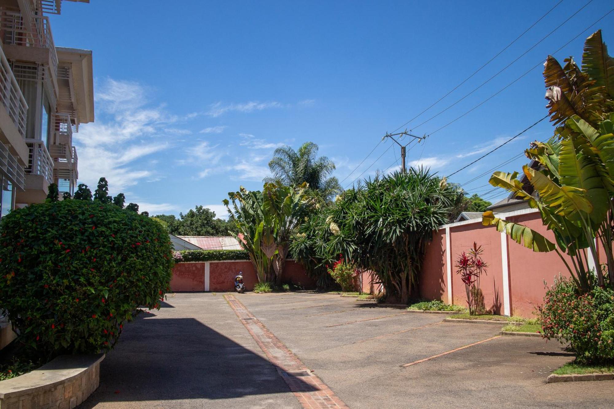 Appartements En Residence อันตานานารีโว ภายนอก รูปภาพ
