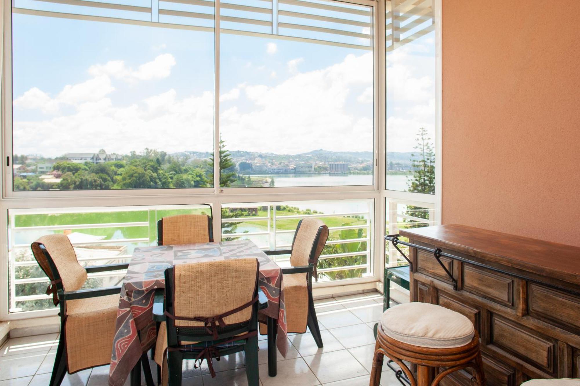 Appartements En Residence อันตานานารีโว ห้อง รูปภาพ