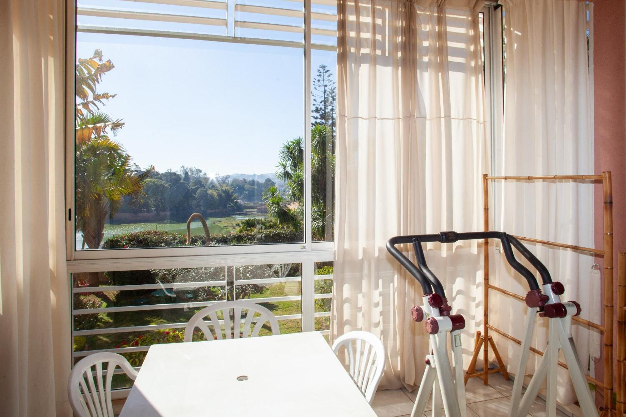 Appartements En Residence อันตานานารีโว ห้อง รูปภาพ